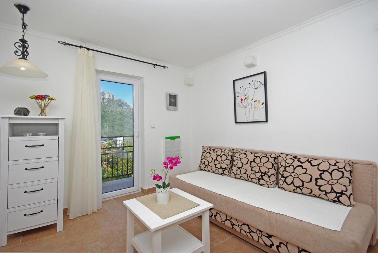 Steinhaus Dalmatien Apartment Podaca Exterior foto